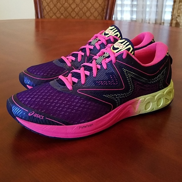 tenis asics gel noosa ff